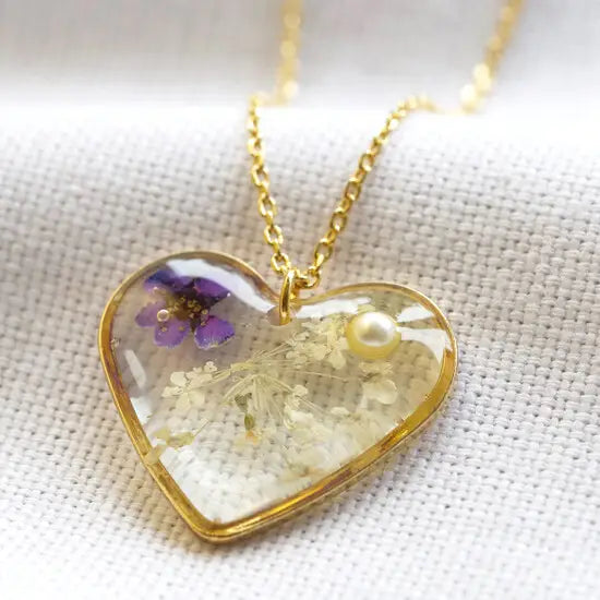 Heart online resin necklace